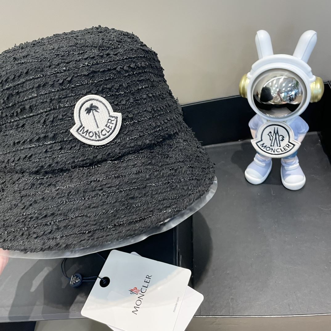 Moncler Caps